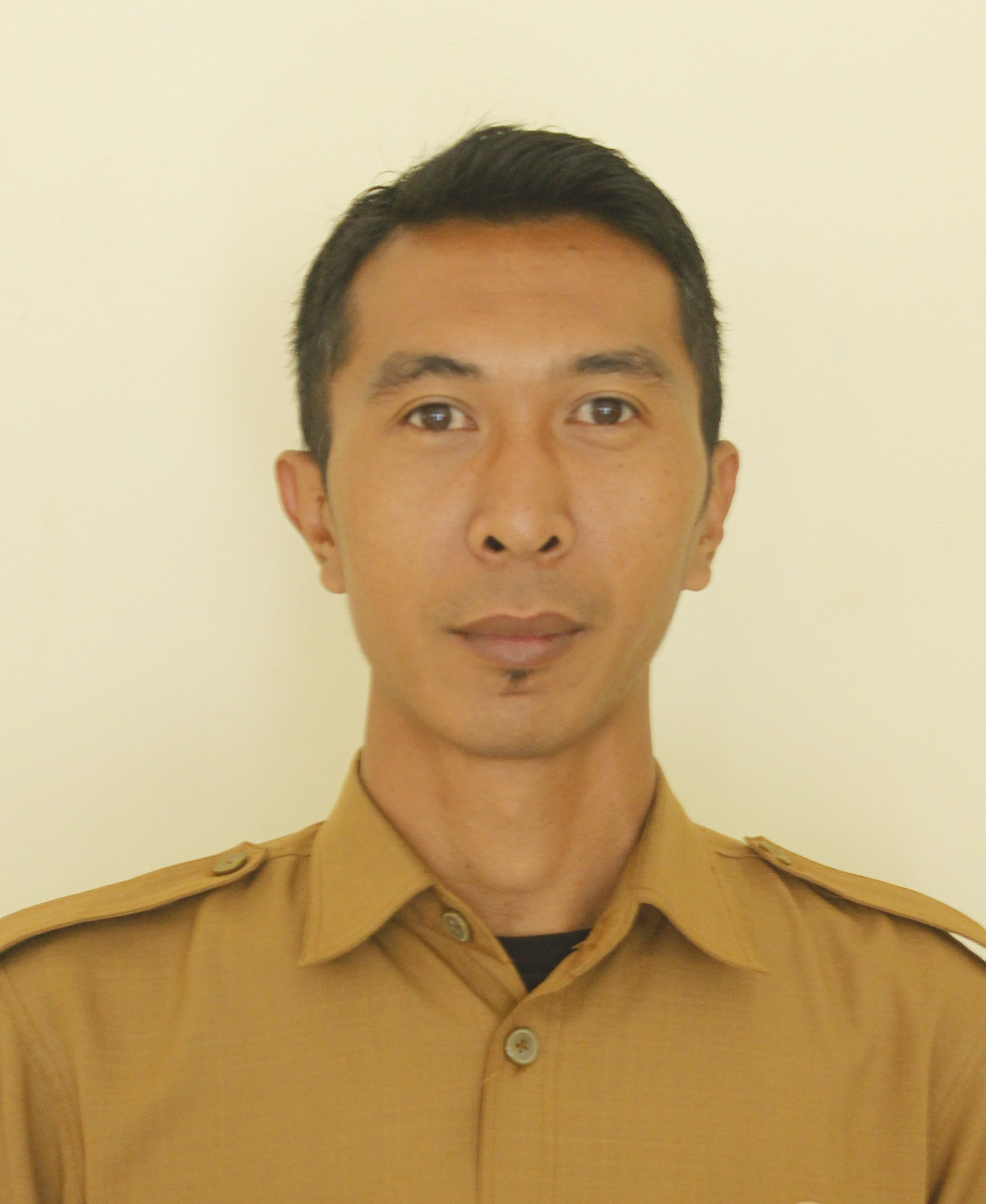 DINI AKBAR